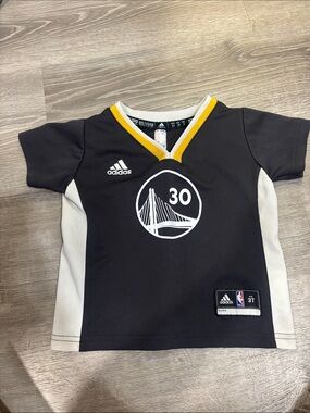 adidas Black & White Golden State Warriors #30 Kids Basketball Jersey Top